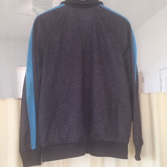 Puma - Picture 5 of 9